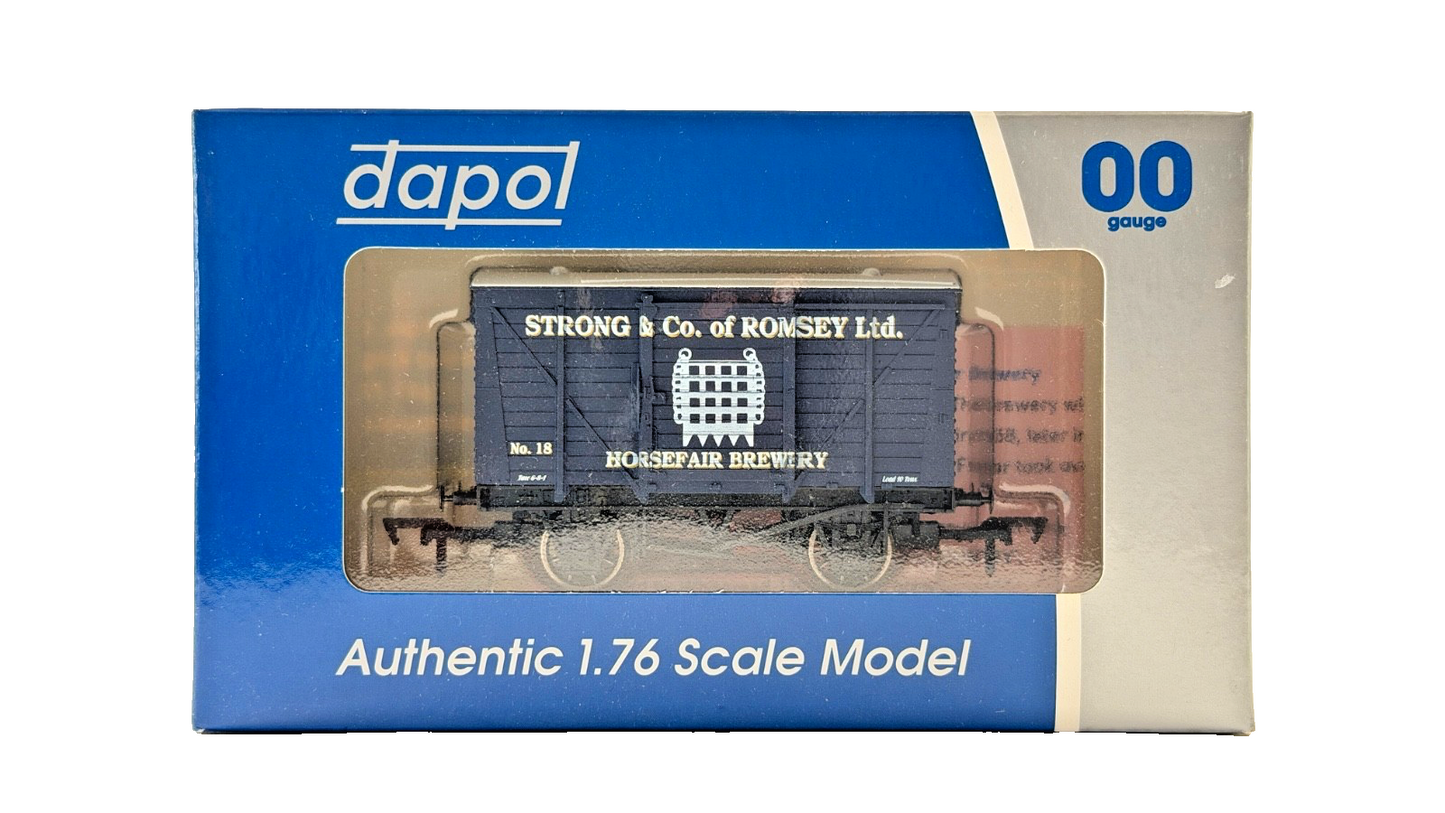 DAPOL 00 GAUGE - STRONG & CO ROMSEY HORSEFAIR BREWERY VAN 18 (LIMITED EDITION)