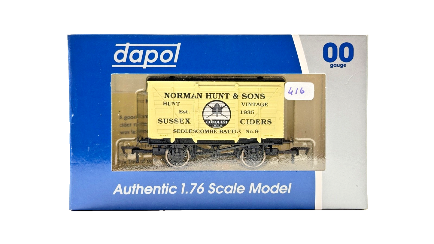 DAPOL 00 GAUGE - NORMAN HUNT & SONS SUSSEX CIDERS VENT VAN 9 (LIMITED EDITION)