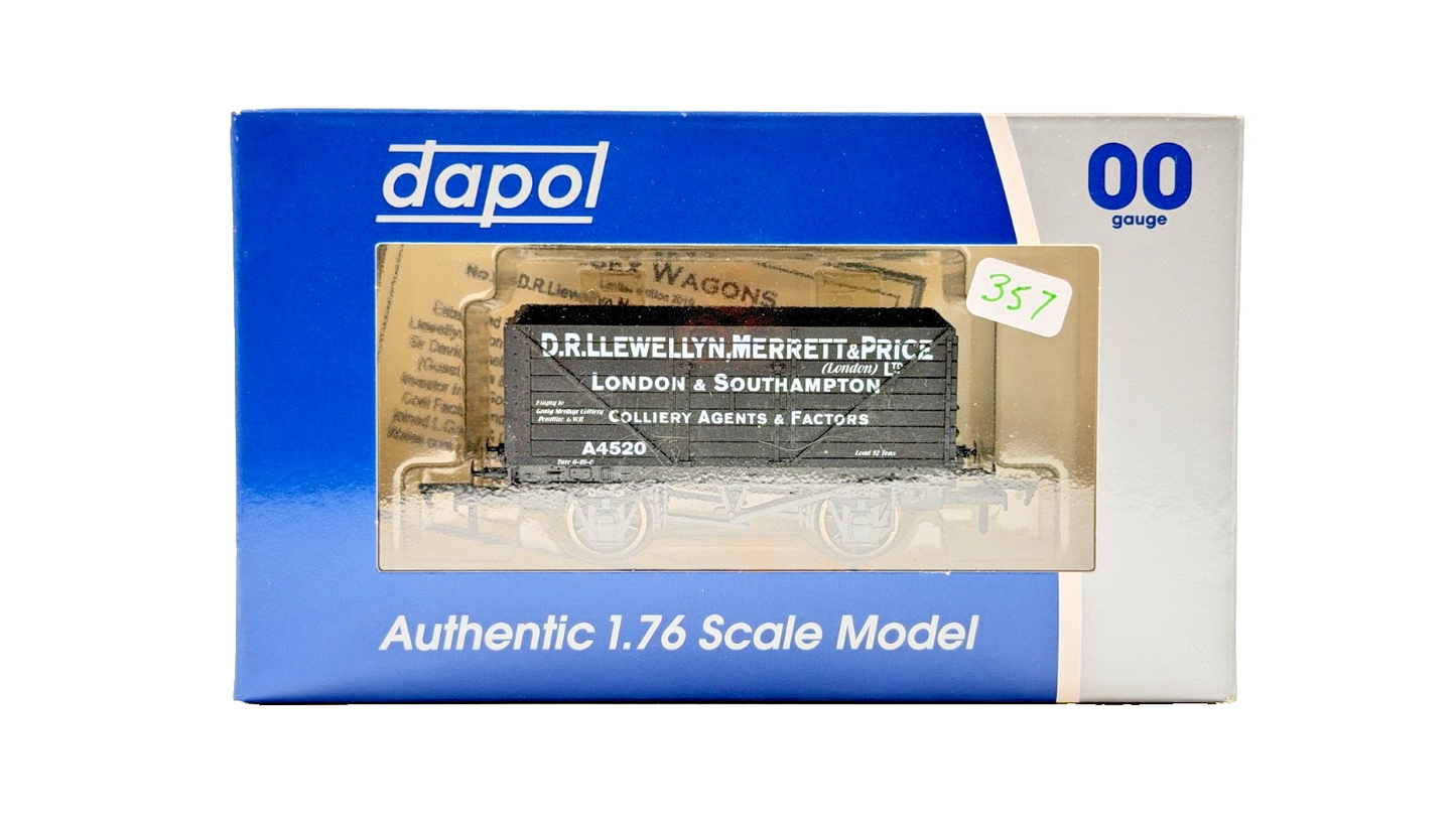 DAPOL 00 GAUGE - D.R LLEWELLYN MERRETT & PRICE LONDON A4520 (LIMITED EDITION)