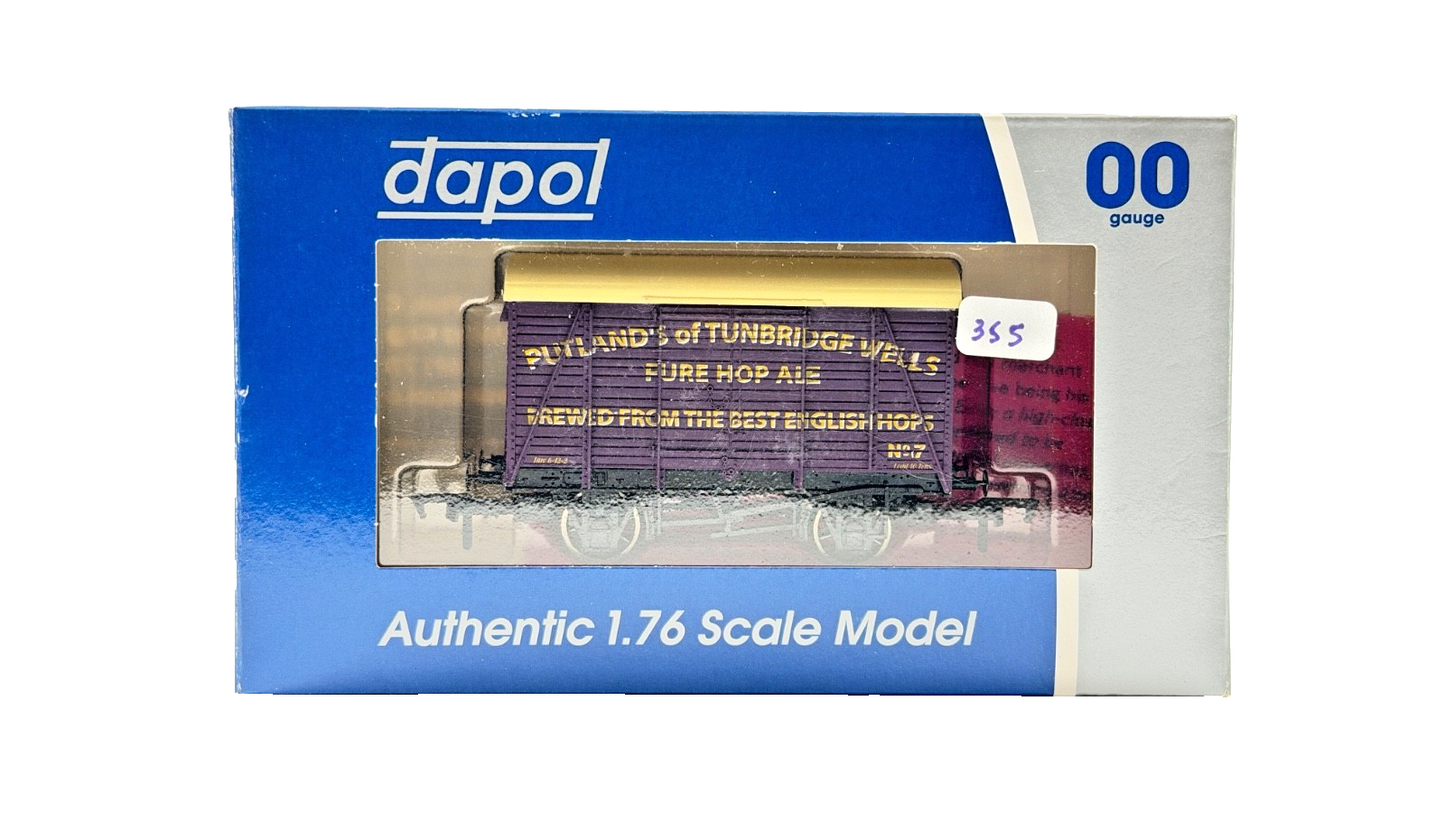 DAPOL 00 GAUGE - PUTLAND'S OF TUNBRIDGE WELLS PURE HOP ALE 7 (LIMITED EDITION)