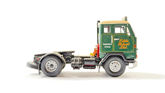CORGI 1/50 SCALE CC13101 EDDIE STOBART VOLVO F88 4X2 TRACTOR UNIT UNBOXED