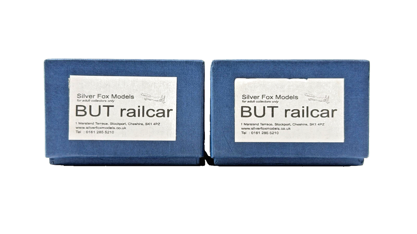 SILVER FOX MODELS OO GAUGE - IRISH RAIL ORANGE & BLACK BUT CLASS 700 RAILCAR SET