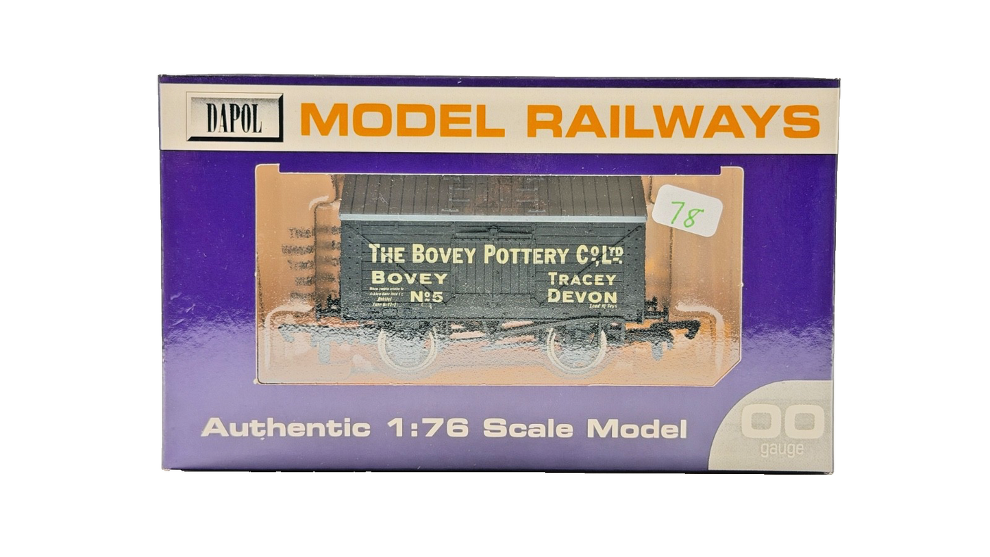 DAPOL 00 GAUGE - BOVEY POTTERY CO BOVEY TRACEY DEVON WAGON 5 (LIMITED EDITION)