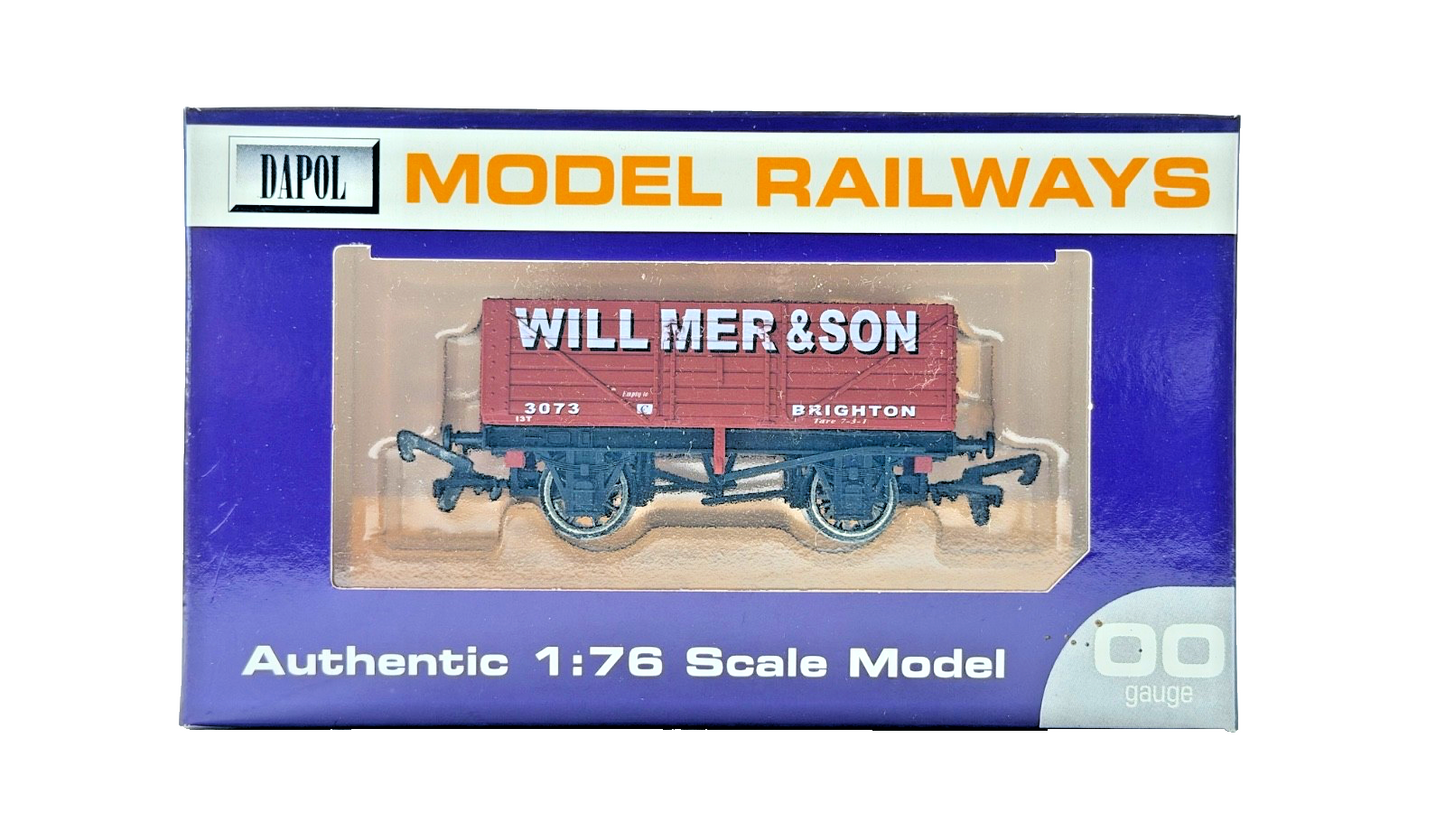 DAPOL 00 GAUGE - WILLMER & SON COLLIERY BRIGHTON WAGON 3073 (LIMITED EDITION)
