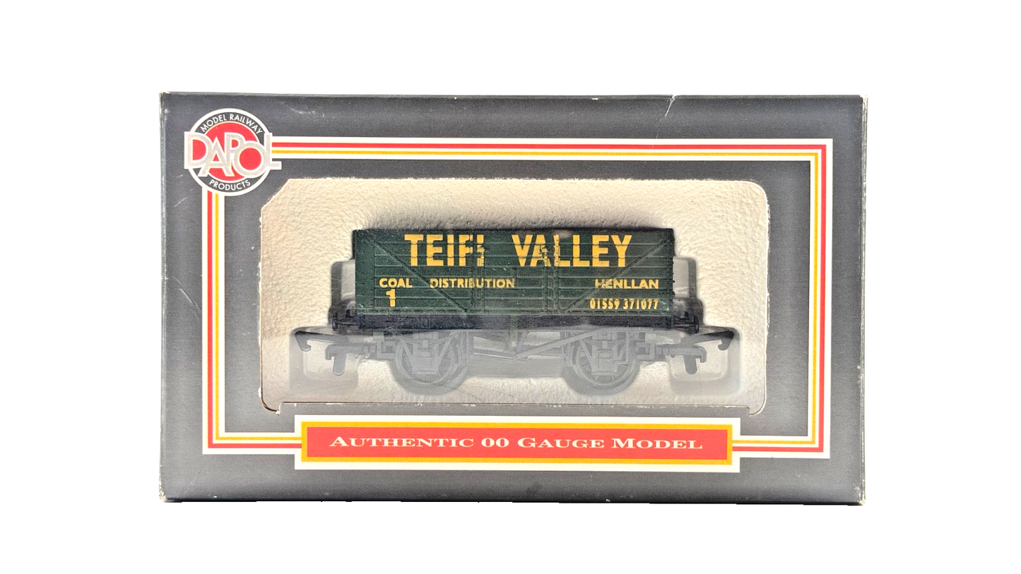 DAPOL 00 GAUGE - TEIFI VALLEY COAL DISTRIBUTION HENLLAN WAGON (LIMITED EDITION)