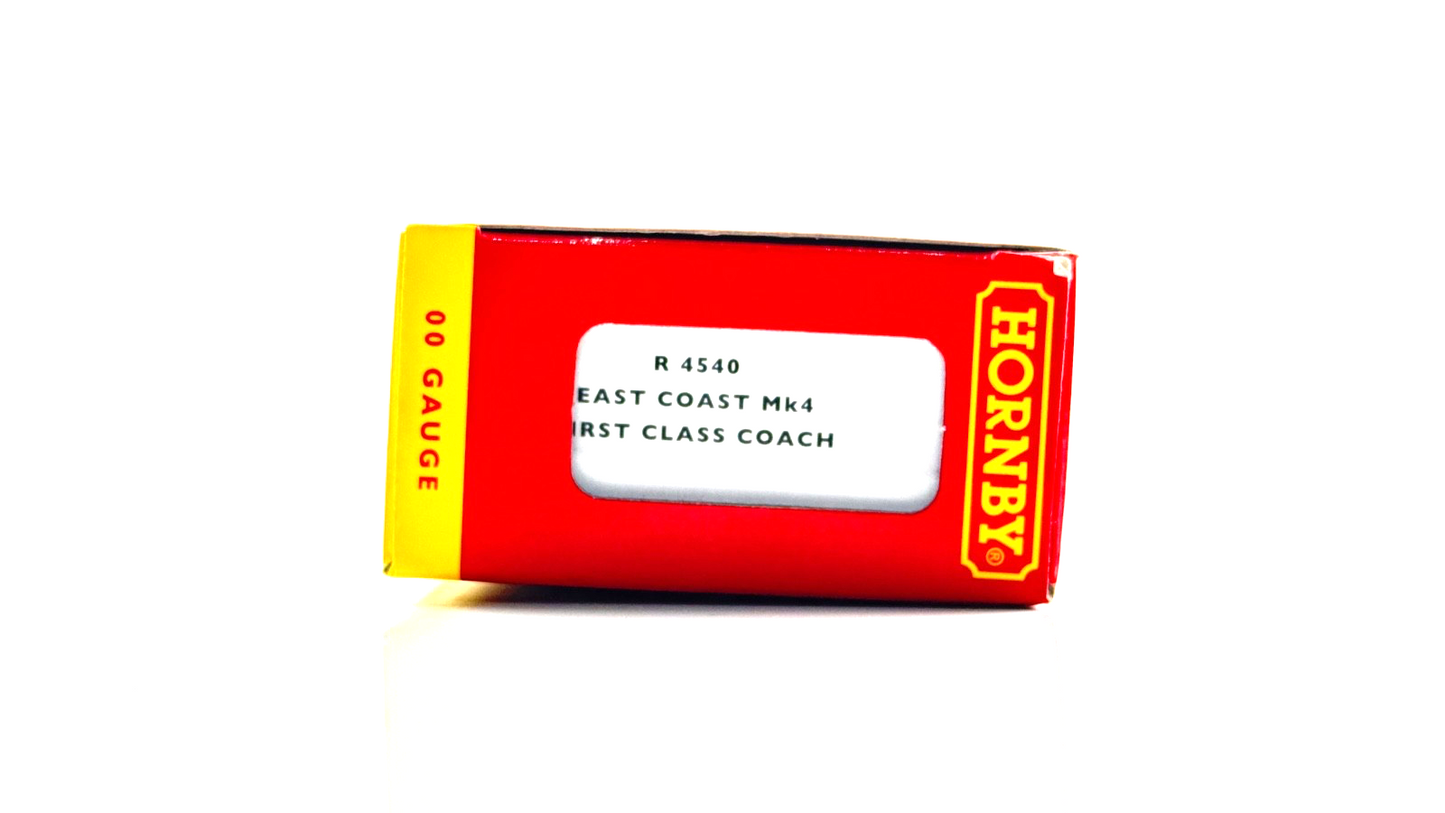 HORNBY 00 GAUGE - R4540 - EAST COAST TRAINS MK4 FIRST CLASS COACH - BOXED