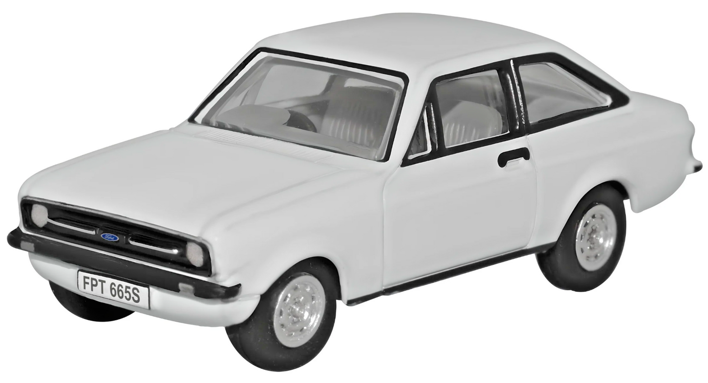 OXFORD DIECAST 1/76 SCALE - 76ESC003 - FORD ESCORT MK2 DIAMOND WHITE - NEW