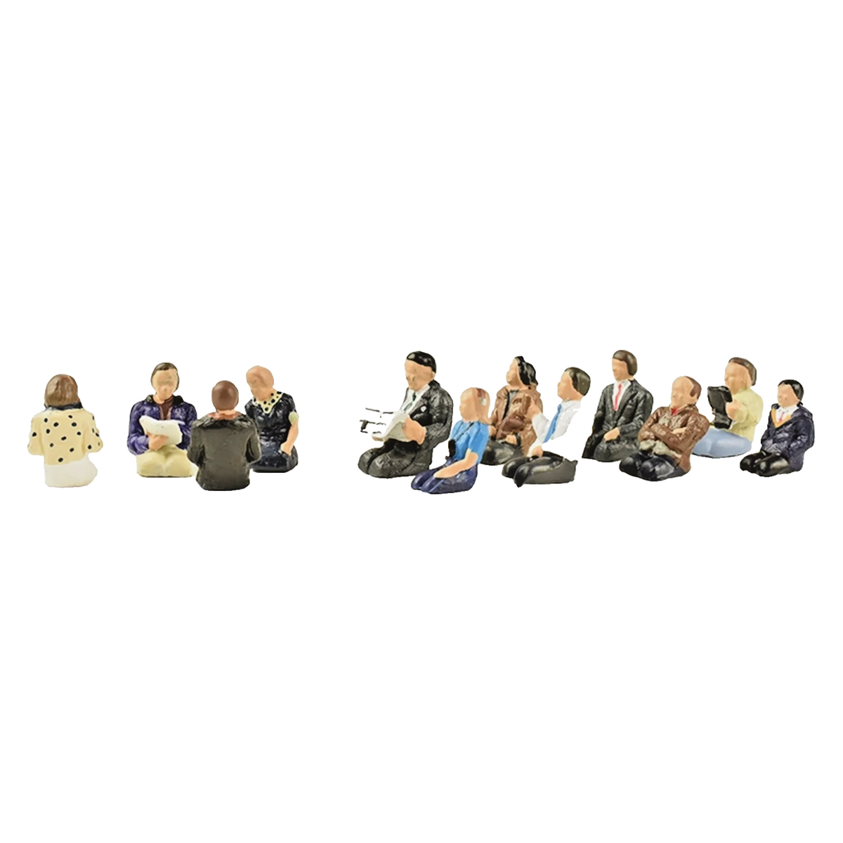 BACHMANN 00 GAUGE SCENECRAFT - 36-408 - 12 SEATED COACH PASSENGERS PACK - NEW