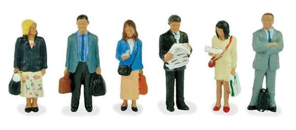 BACHMANN 00 GAUGE SCENECRAFT - 36-044 - STATION PASSENGERS STANDING PACK - NEW