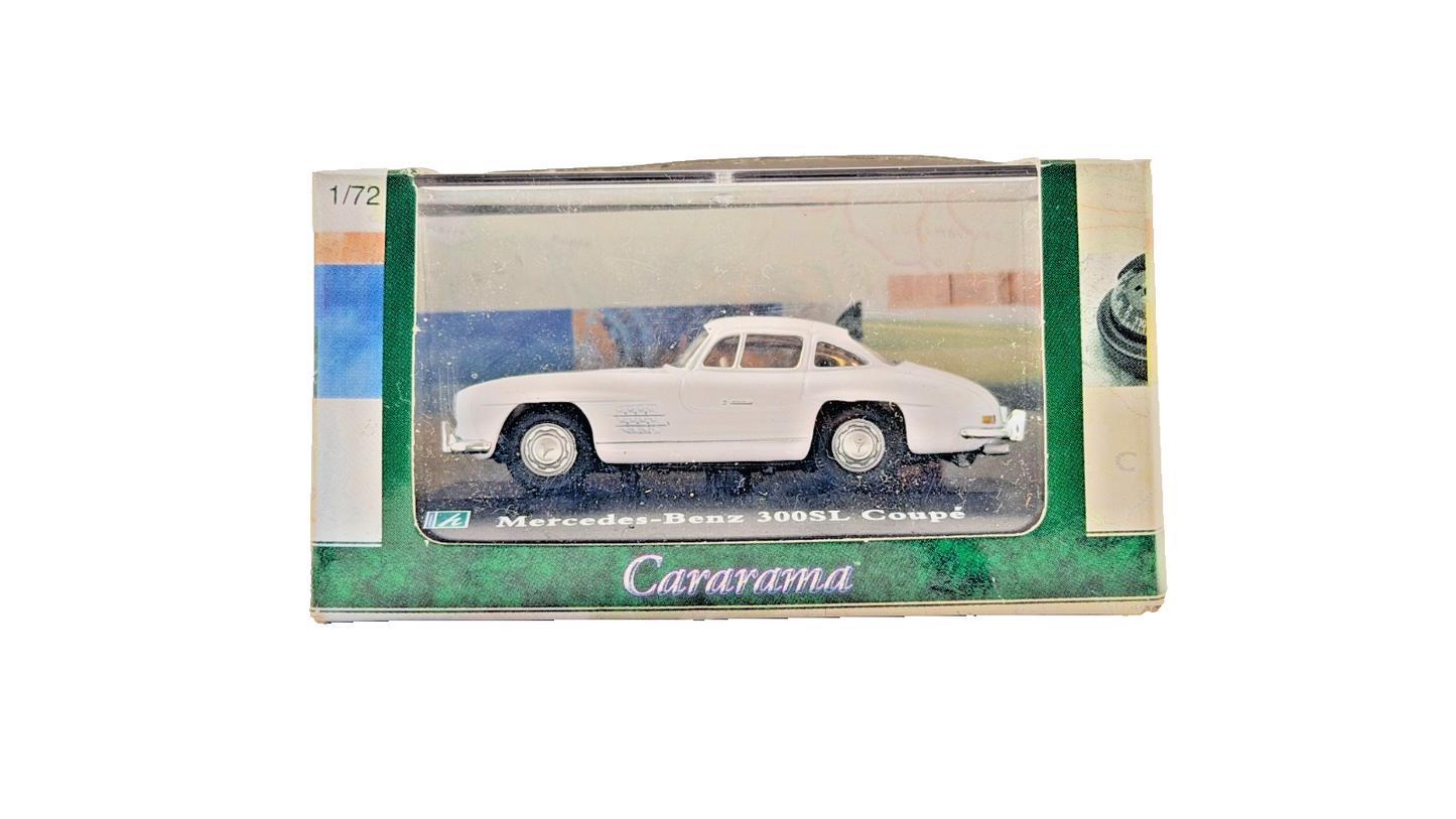 CARARAMA 1/72 SCALE - MERCEDES BENZ 300SL COUPE WHITE - BOXED