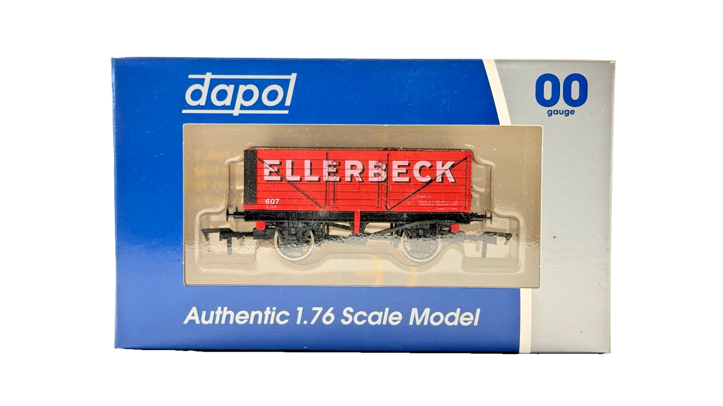DAPOL 00 GAUGE - ELLERBECK COLLIERIES ADLINGTON JUNCTION WAGON (LIMITED EDITION)