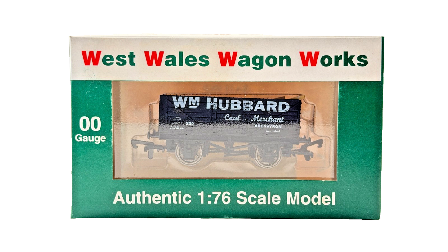 DAPOL 00 GAUGE - WM HUBBARD COAL MERCHANT ABERAYRON NO.200 (LIMITED EDITION)