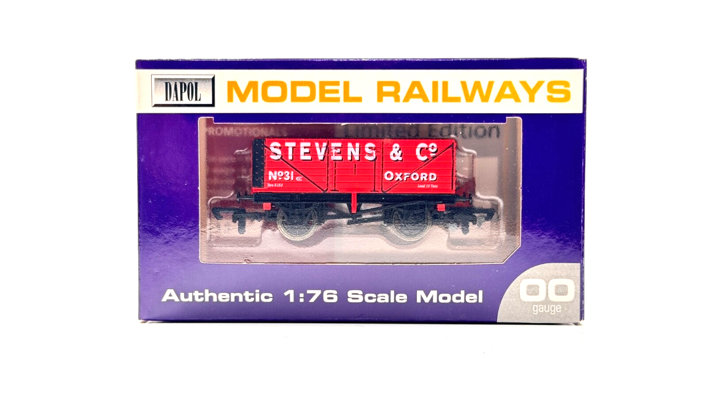 DAPOL 00 GAUGE - STEVENS & CO OF OXFORD PLANK WAGON NO.31 (LIMITED EDITION)