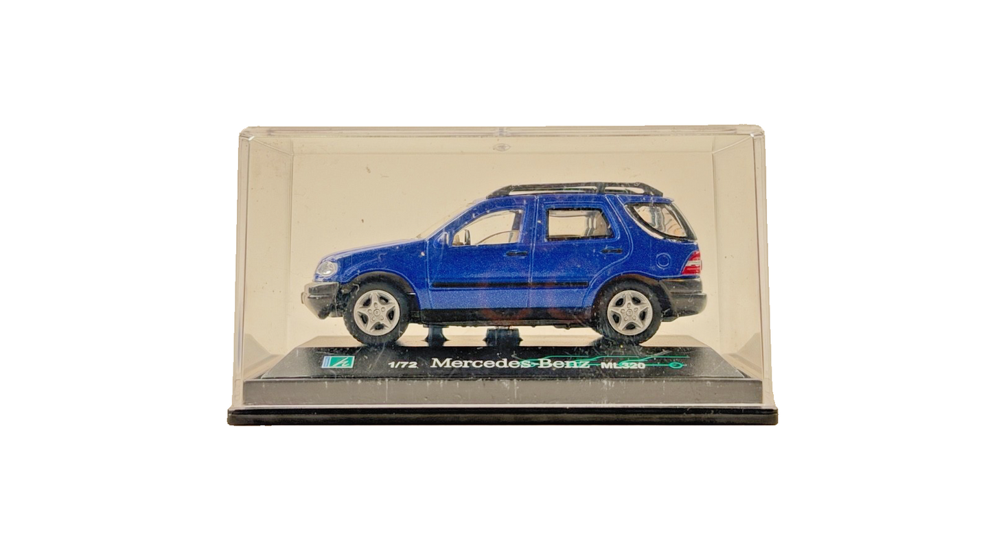 CARARAMA 1/72 SCALE - MERCEDES BENZ ML320 BLUE - BOXED