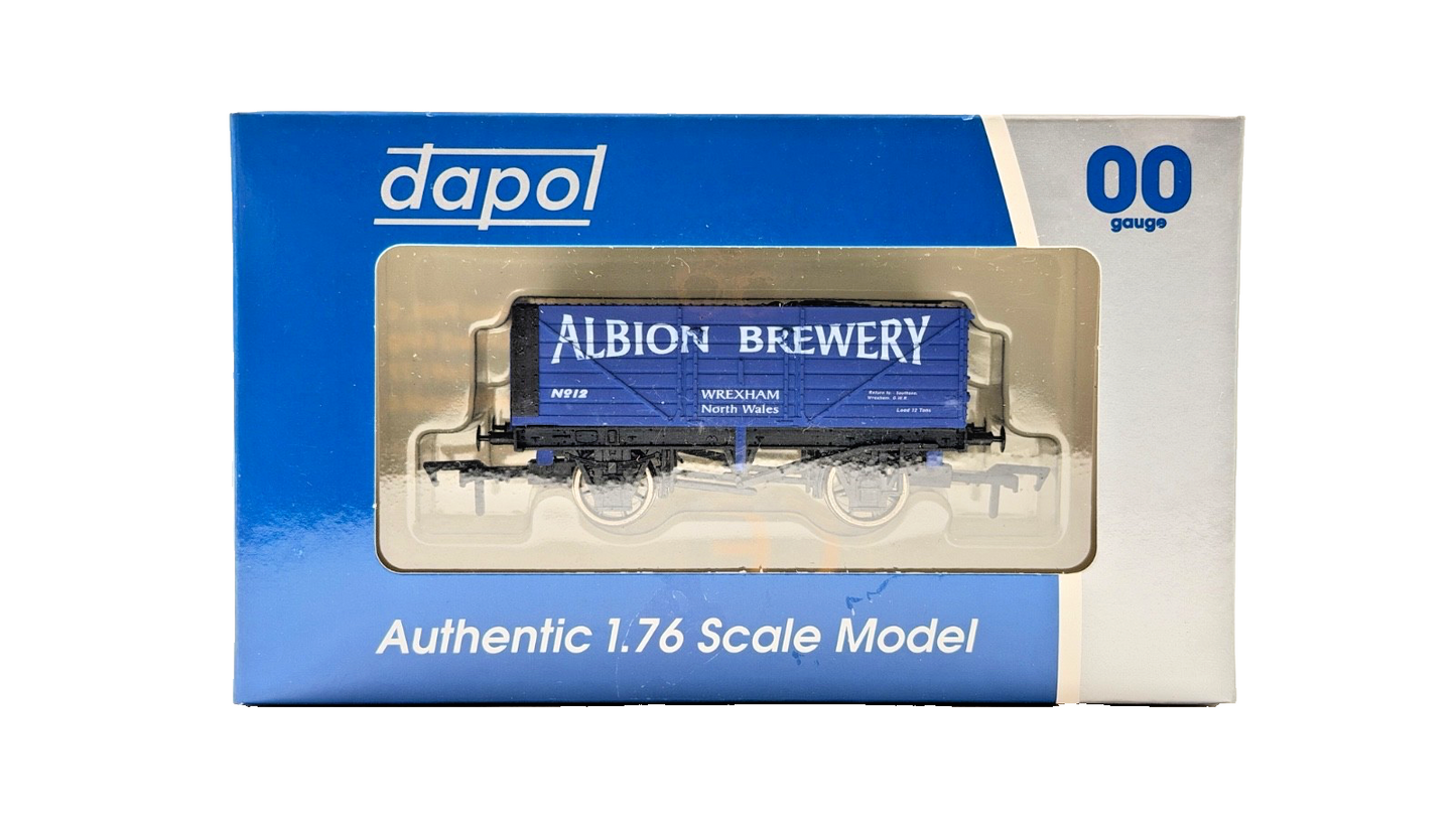DAPOL 00 GAUGE - ALBION BREWERY WREXHAM NORTH WALES WAGON 12 (LIMITED EDITION)