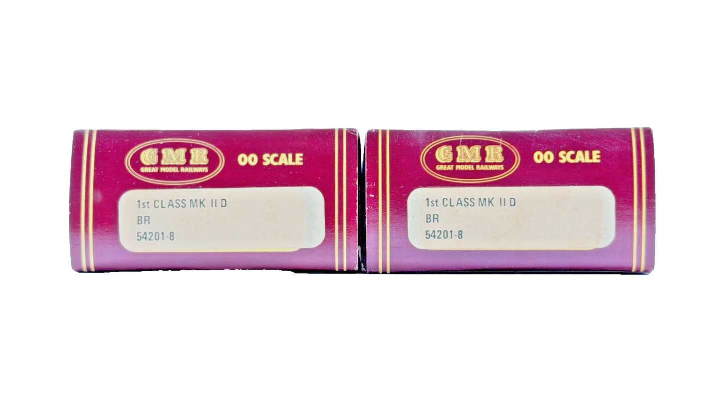 AIRFIX 00 GAUGE - RAKE OF 2 BR BLUE GREY MK2 INTERCITY PASSENGER COACHES BOXED