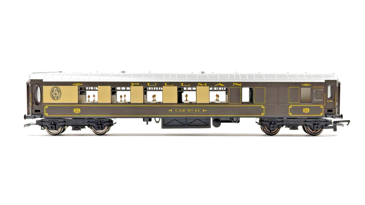 HORNBY 00 GAUGE - RAKE OF 3 NON ILLUMINATED PULLMAN PASSENGER COACHES UNBOXED