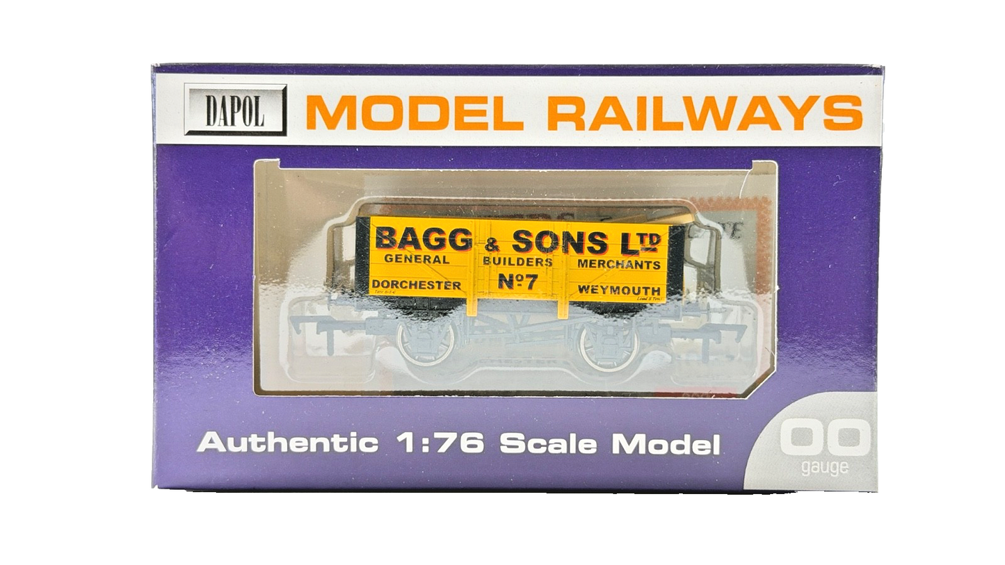 DAPOL 00 GAUGE - BAGG & SONS BUILDERS MERCHANT DORCHESTER 7 (LIMITED EDITION)