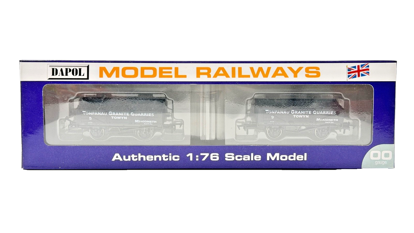 DAPOL 00 GAUGE - TONFANAU GRANITE QUARRIES MERIONETH WAGON SET (LIMITED EDITION)