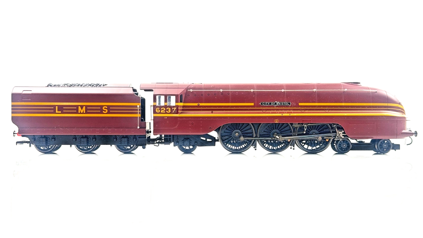 HORNBY 00 GAUGE - LMS MAROON 4-6-2 CORONATION 'CITY OF BRISTOL' 6237 - NQP