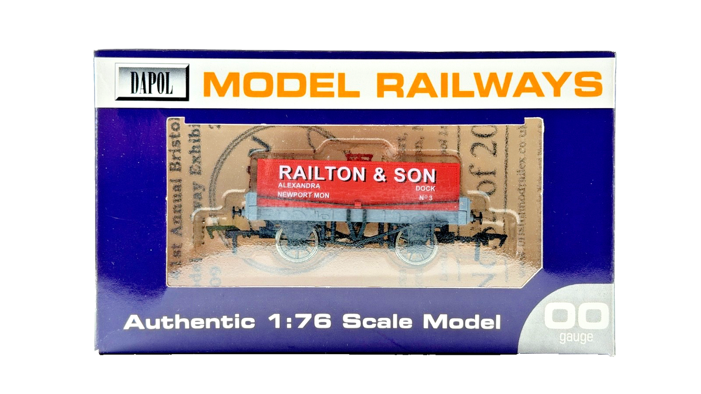 DAPOL 00 GAUGE - RAILTON & SON ALEXANDER DOCK NEWPORT TANK 3 (LIMITED EDITION)