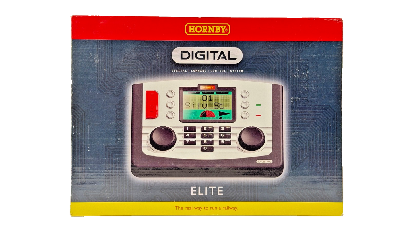 HORNBY 00 GAUGE - R8214 - DCC DIGITAL ELITE POWER CONTROLLER & ADAPTER BOXED