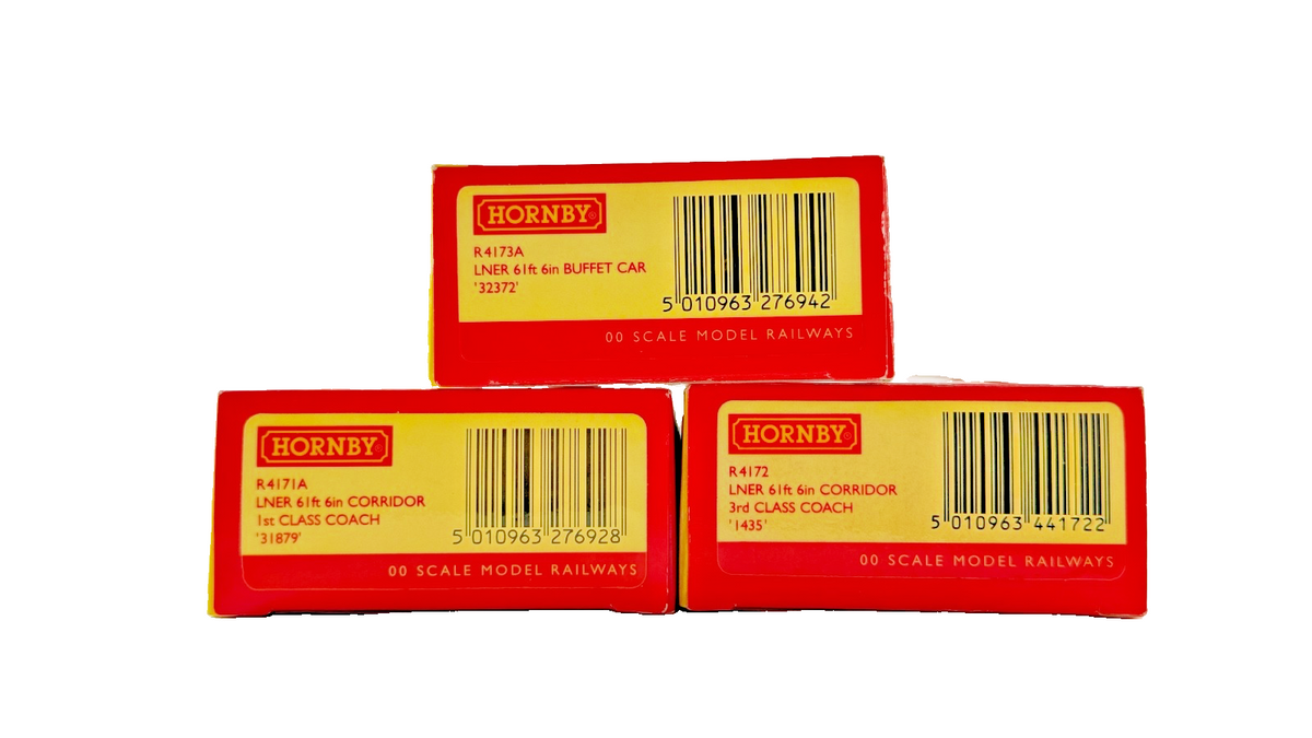 HORNBY OO GAUGE - R4171A/R4172/R4173A - LNER TEAK 61FT 6IN CORRIDOR COACHES X 3
