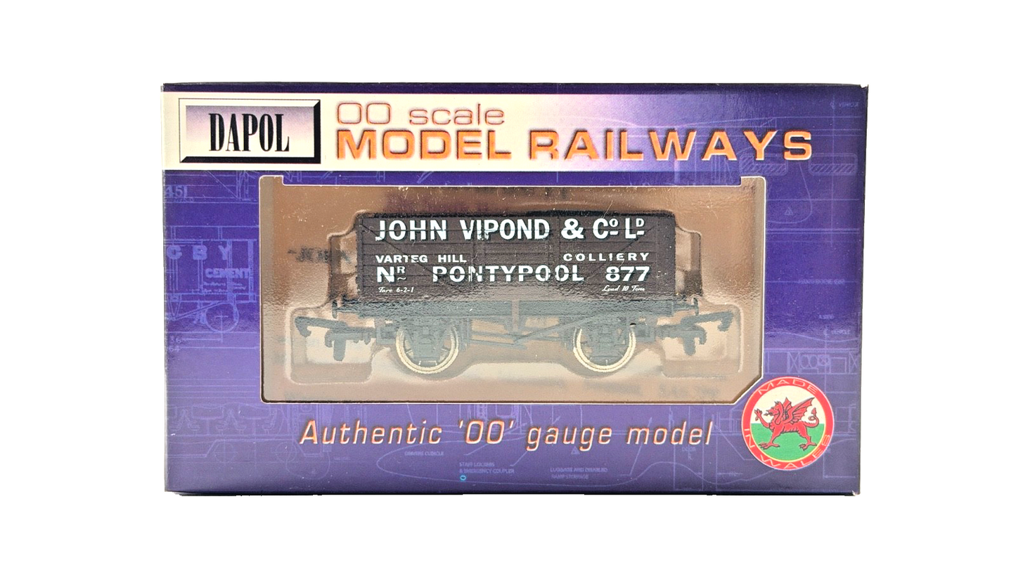 DAPOL 00 GAUGE - JOHN VIPOND PONTYPOOL VARTEG HILL WAGON 877 (LIMITED EDITION)