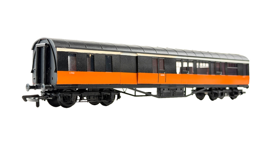 SILVER FOX MODELS OO GAUGE - IRISH RAIL ORANGE & BLACK BUT L14 TRAILER CAR COACH