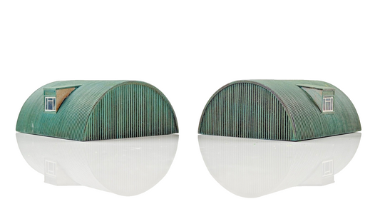 HORNBY SKALEDALE 00 GAUGE - R8788 - CORRUGATED NISSEN HUT X 2 - UNBOXED