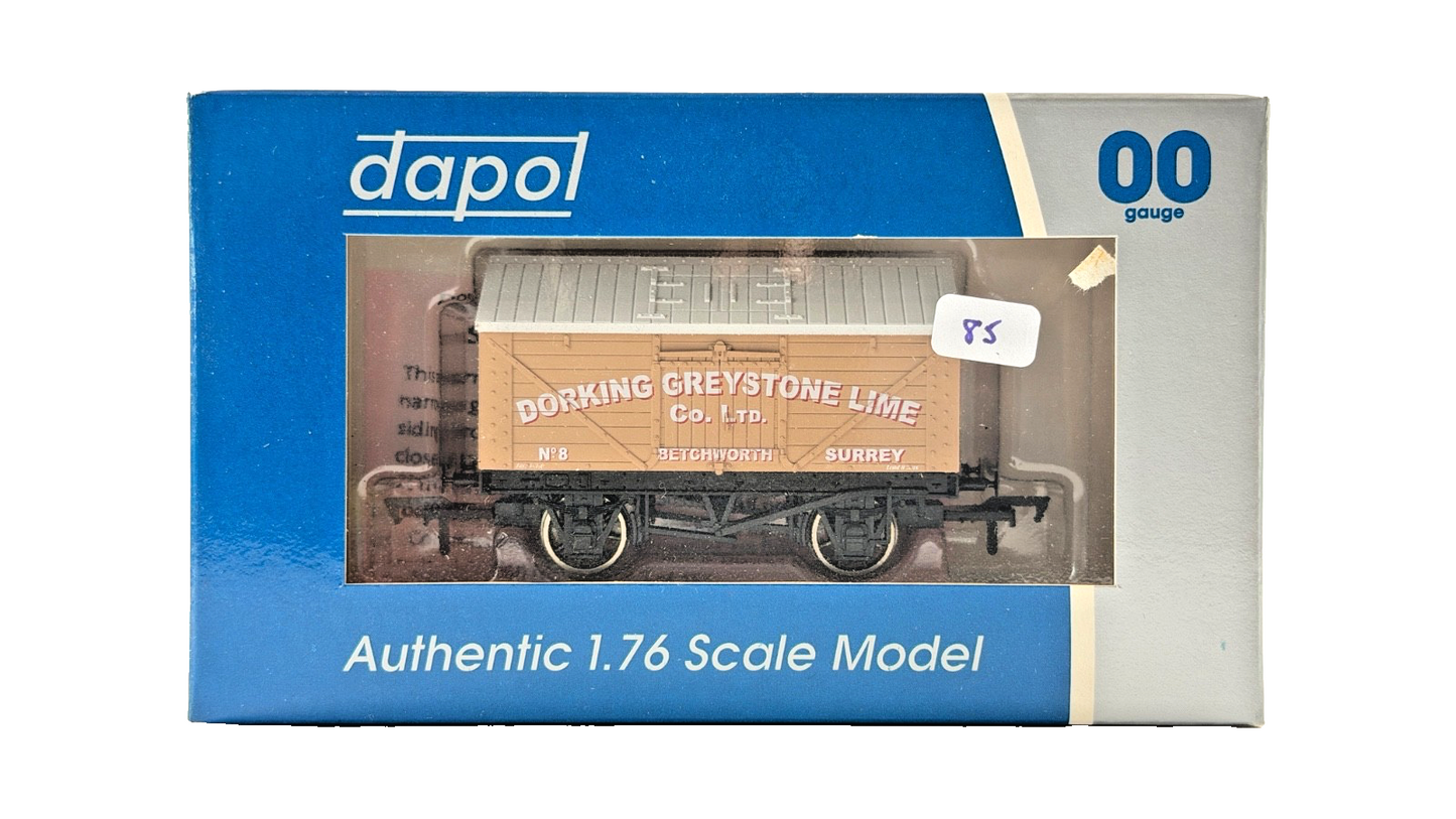 DAPOL 00 GAUGE - DORKING GREYSTONE LIME CO BETCHWORTH SURREY 8 (LIMITED EDITION)