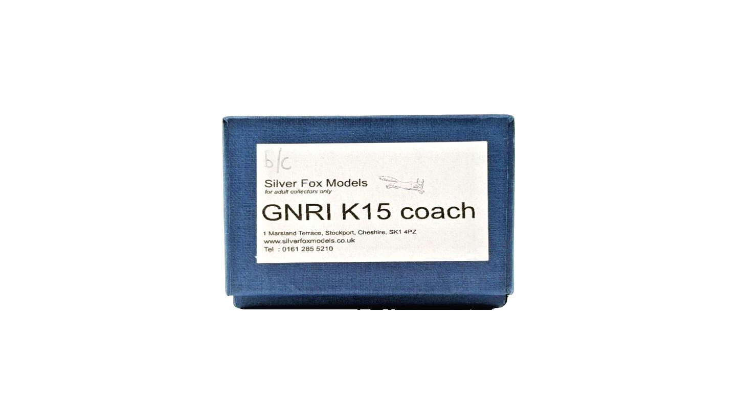SILVER FOX MODELS OO GAUGE - GNRI NORTHERN IRISH RAIL CREAM/BLUE K15 COACH 98