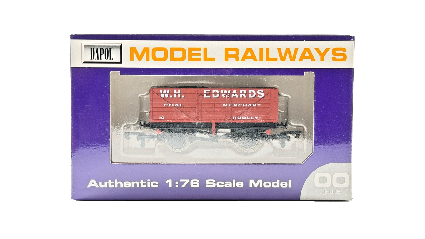 DAPOL 00 GAUGE - W.H EDWARDS COAL MERCHANT OF DUDLEY WAGON 10 (LIMITED EDITION)