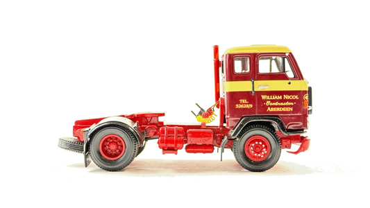 CORGI 1/50 SCALE CC13102 WILLIAM NICOL VOLVO F88 4X2 TRACTOR UNIT UNBOXED SPARES