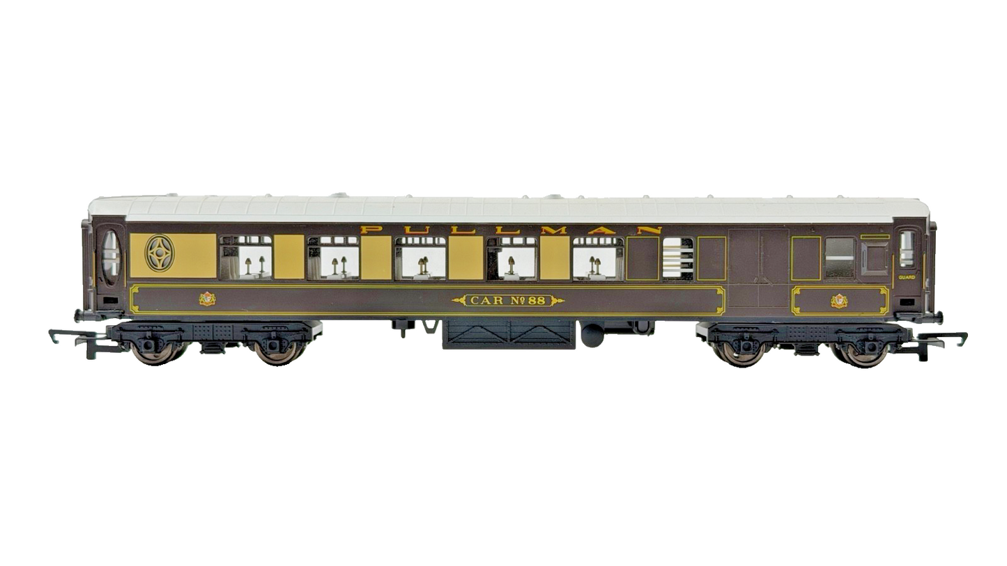 HORNBY 00 GAUGE - R1162 - RAKE OF 3 VSOE PULLMAN PASSENGER COACHES - UNBOXED