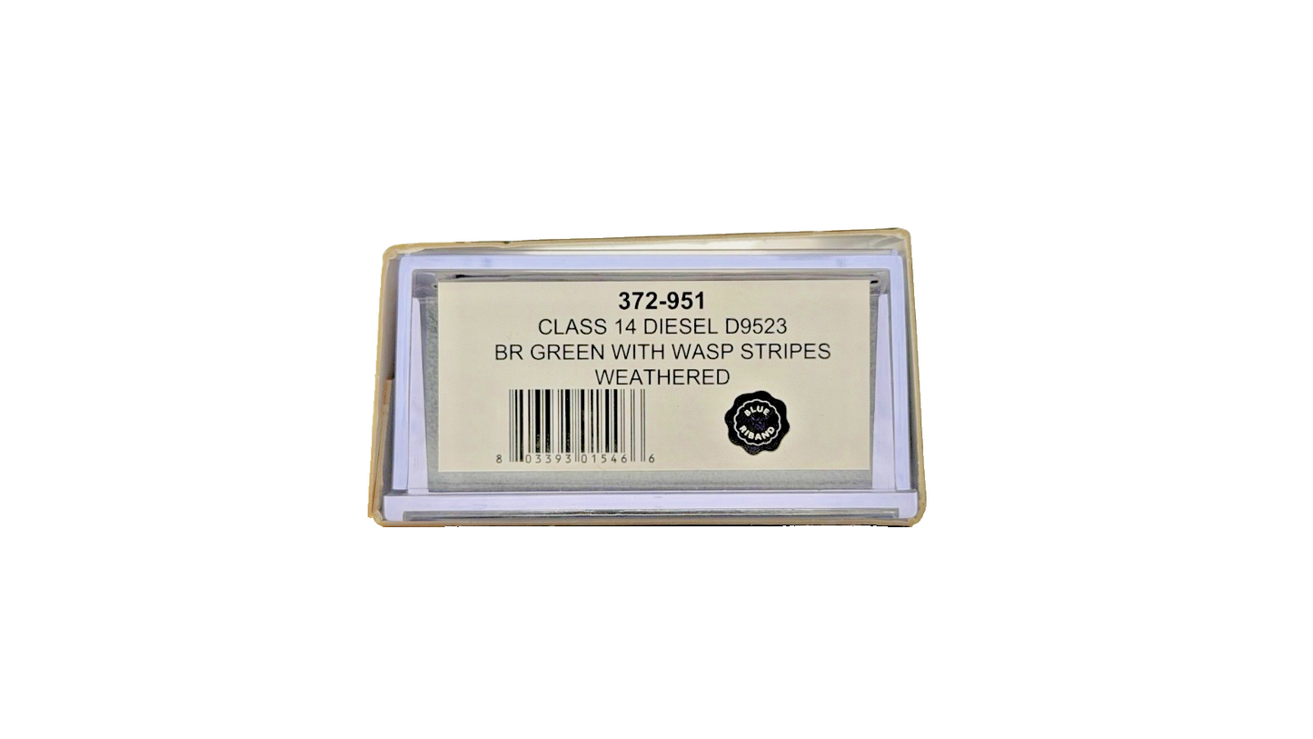 GRAHAM FARISH N GAUGE - 372-951 - CLASS 14 DIESEL D9523 BR GREEN WASP STRIPES