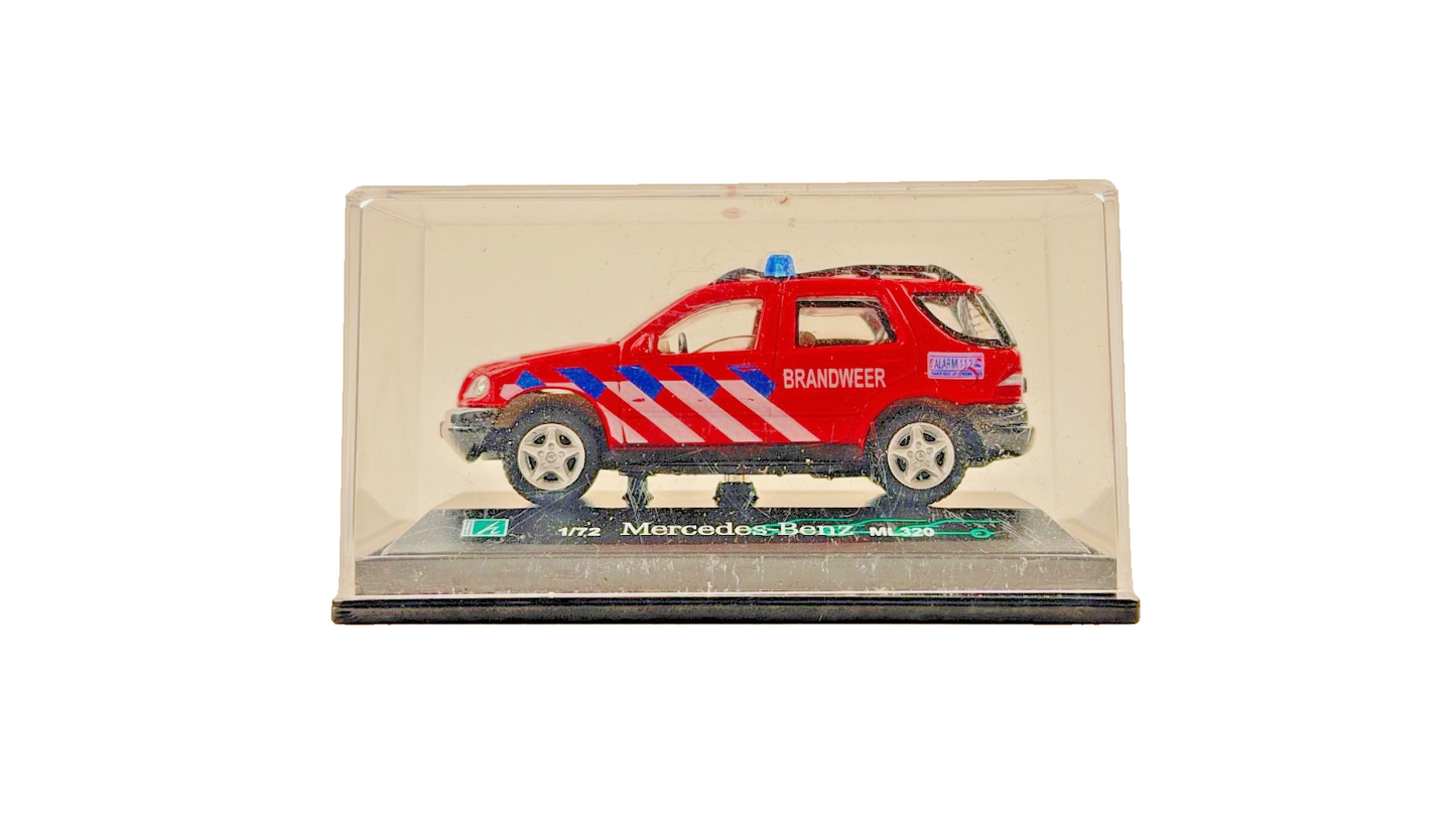 CARARAMA 1/72 SCALE - MERCEDES BENZ ML320 BRANDWEER NETHERLANDS FIRE - BOXED