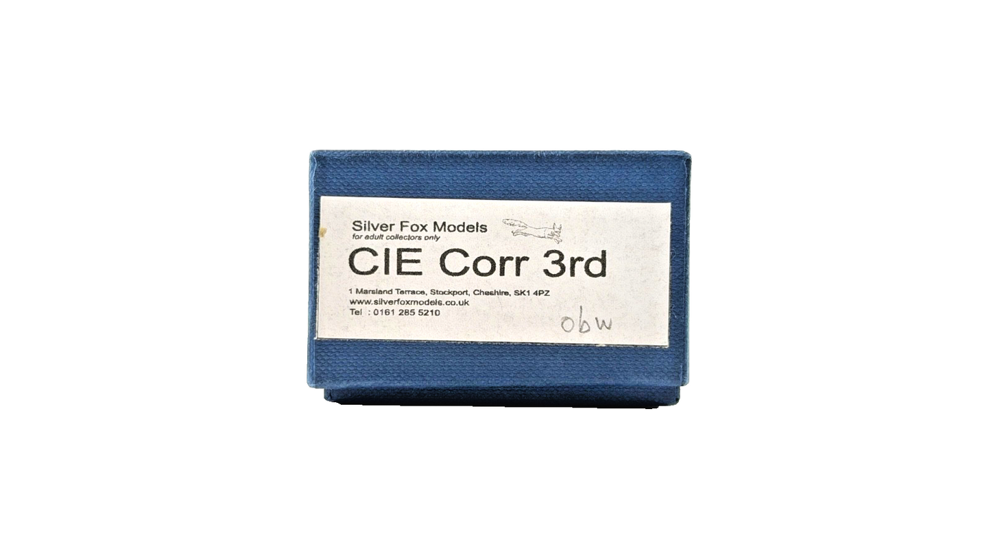 SILVER FOX MODELS OO GAUGE - CIE IRISH RAIL BLACK OVER ORANGE CORRIDOR 3RD 1354