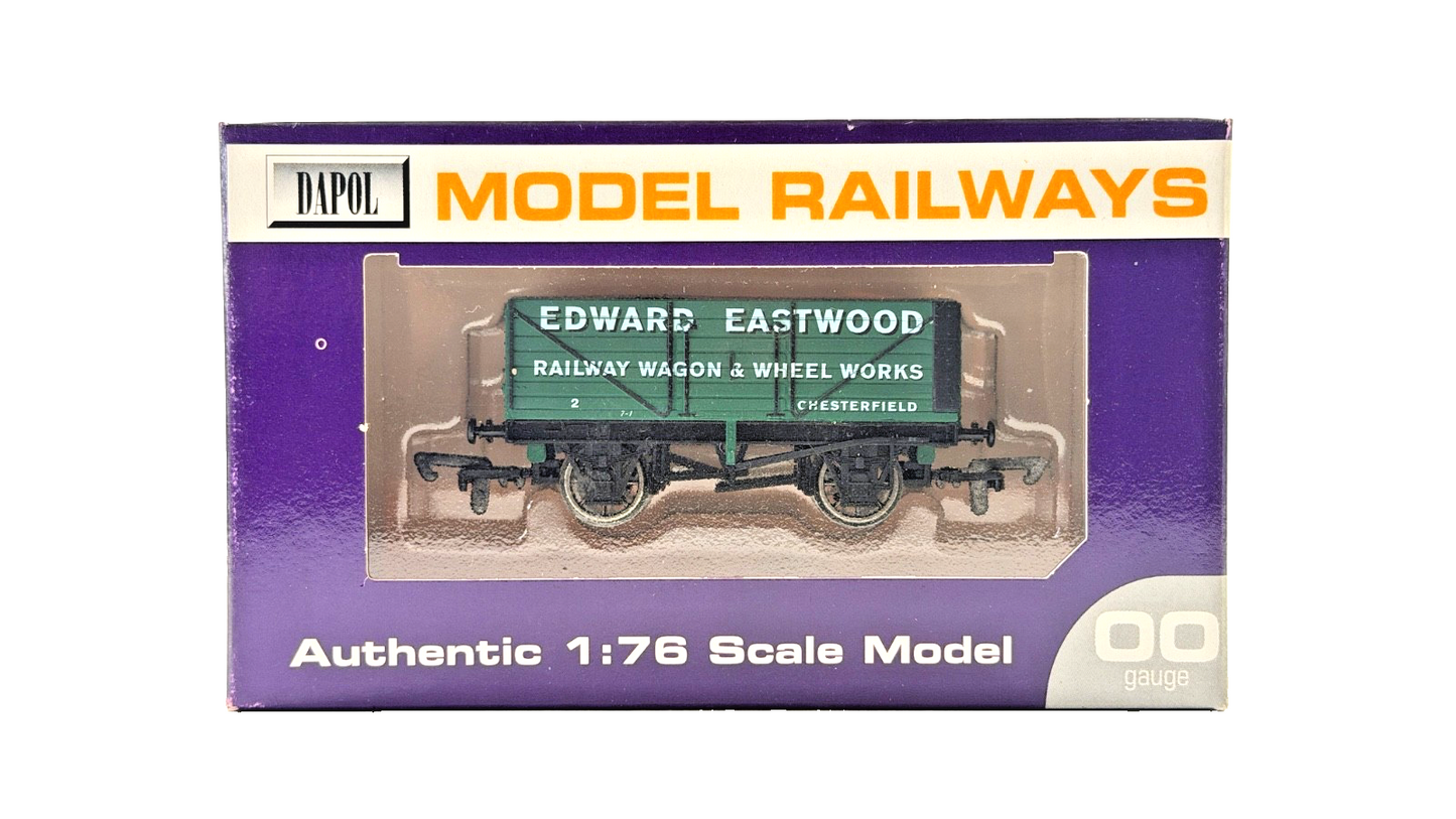 DAPOL 00 GAUGE - EDWARD EASTWOOD RAILWAY WAGON & WHEEL WORKS 2 (LIMITED EDITION)