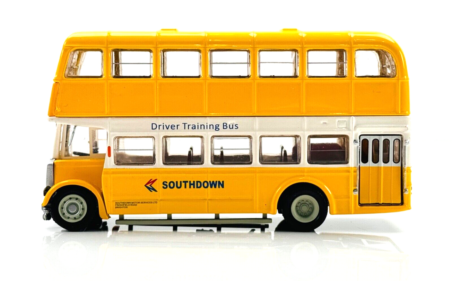 BRITBUS 1/76 SCALE - L005 - LEYLAND TITAN PD2 SOUTHDOWN DRIVER TRAINING - BOXED