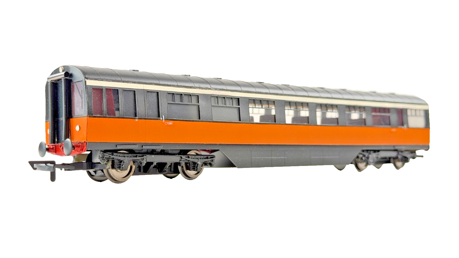 SILVER FOX MODELS OO GAUGE - IRISH RAIL ORANGE MOTORISED BUT CLASS 700 RAILCAR