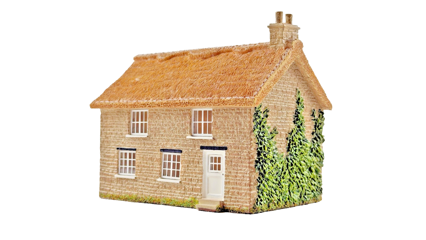 HORNBY OO GAUGE SKALEDALE - R8976 - YEW TREE COTTAGE - UNBOXED
