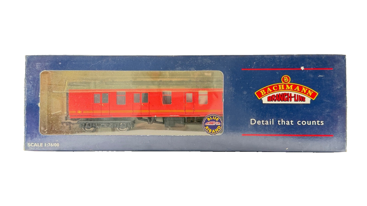 BACHMANN OO GAUGE - 39-184 - BR MK1 FULL BRAKE BG (NEA) ROYAL MAIL COACH BOXED