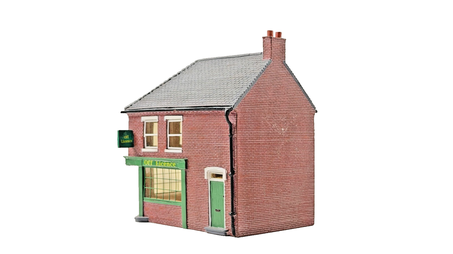 HORNBY SKALEDALE OO GAUGE - R8623 - CORNER TERRACE OFF LICENCE - UNBOXED