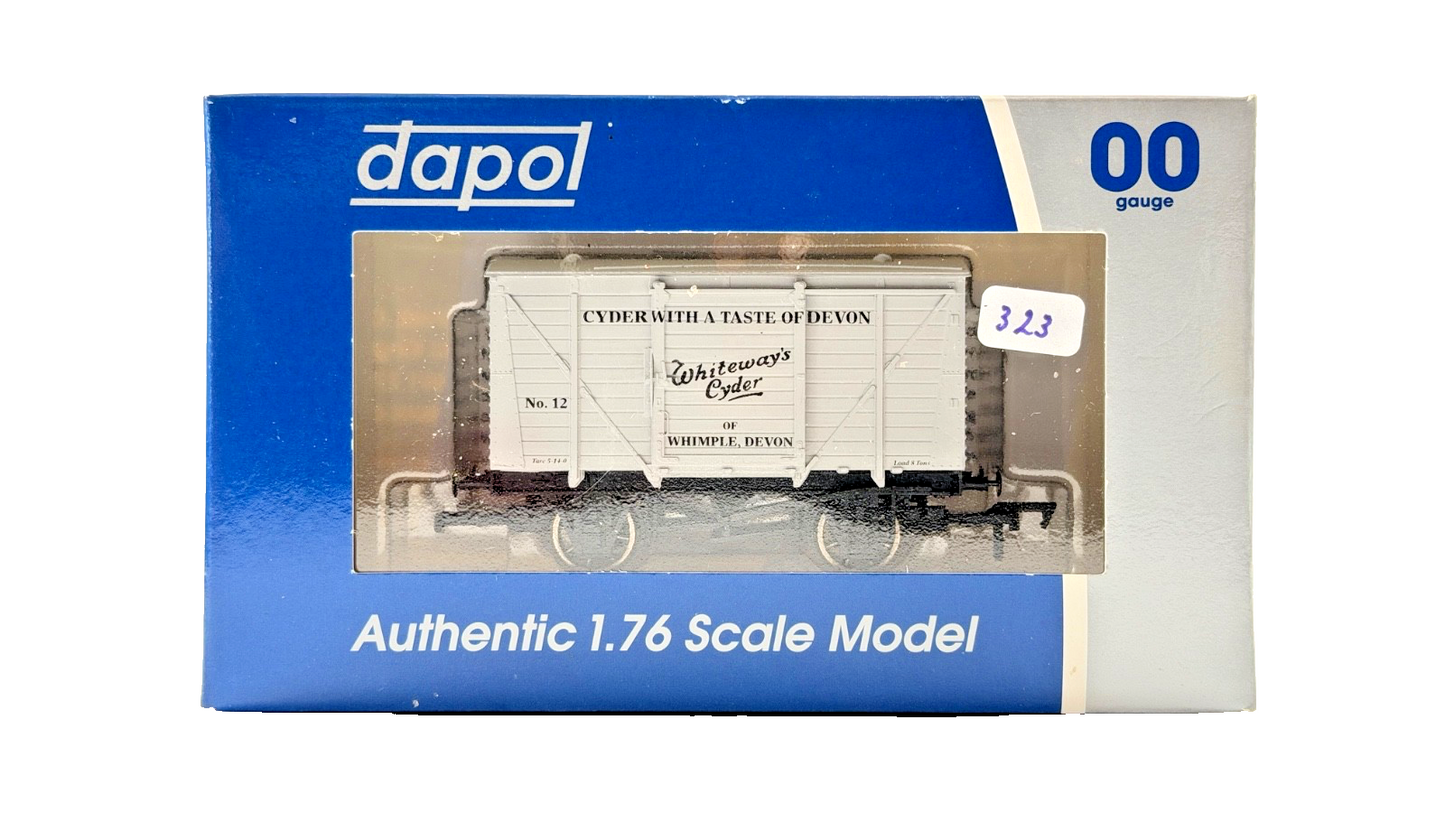 DAPOL 00 GAUGE - WHITEWAY'S CYDER WHIMPLE DEVON VENT VAN 12 (LIMITED EDITION)