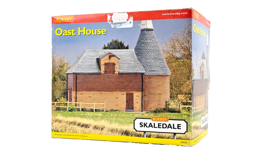 HORNBY 00 GAUGE SKALEDALE - R8568 - OAST HOUSE - BOXED