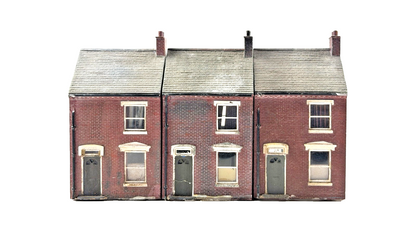 HORNBY SKALEDALE OO GAUGE - R8621 - ROW OF THREE MID TERRACE HOUSES - UNBOXED #2