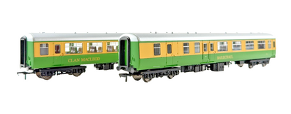 BACHMANN OO GAUGE - MK2 WEST HIGHLAND COACHES CLAN MACLEOD & BAILECHAUL UNBOXED