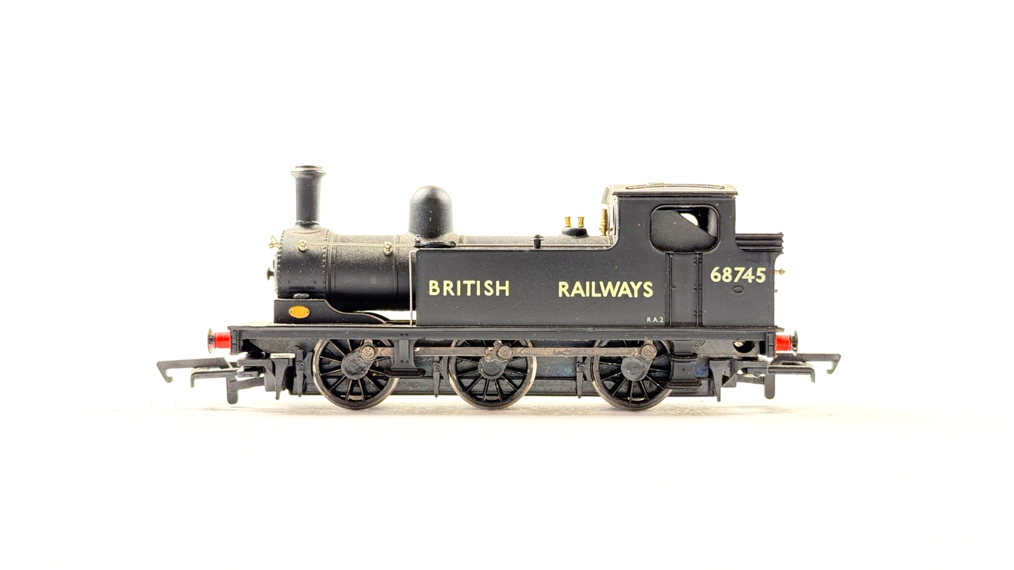 MAINLINE 00 GAUGE - 37-055 - 0-6-0T J72 CLASS TANK LOCOMOTIVE BR BLACK 68745