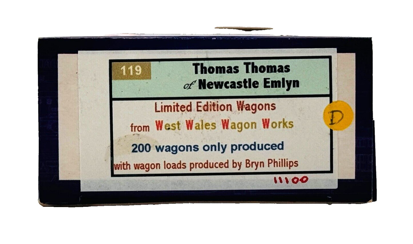 DAPOL 00 GAUGE - THOMAS THOMAS BUILDERS MERCHANT NEWCASTLE 3 (LIMITED EDITION)